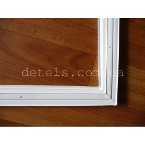 Уплотнитель (резина) для холодильника Indesit, Ariston, Stinol (C00854015, 144001839) оригинал